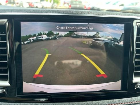 New 2027 Chrysler Pacifica Select AWD/4WD image 14