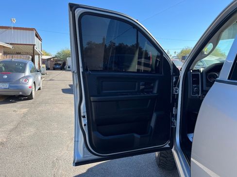 Used 2018 RAM 1500 Express w/ Express Value Package image 25