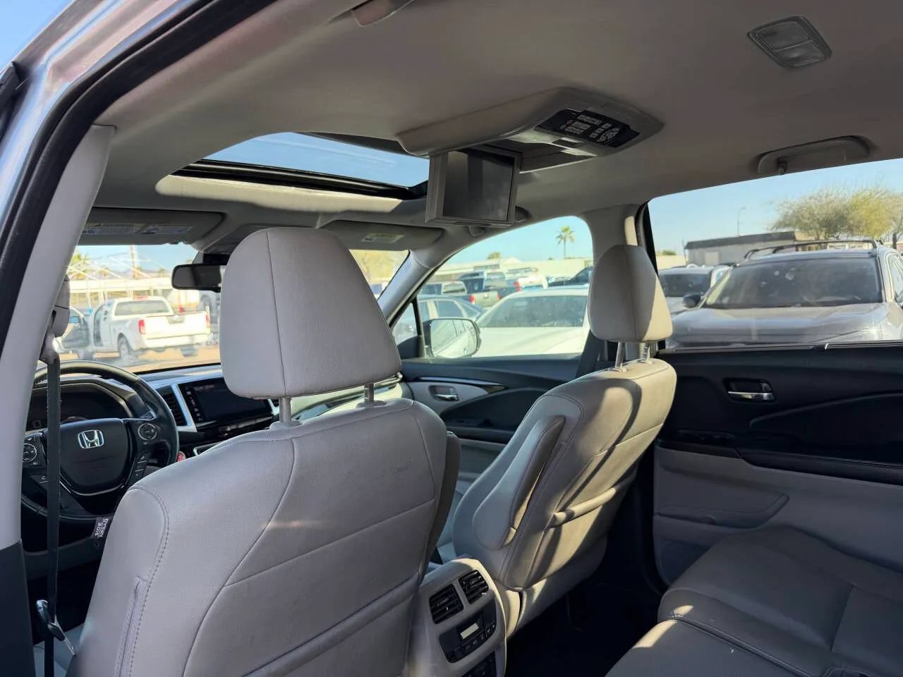 Used 2016 Honda Pilot Touring image 26