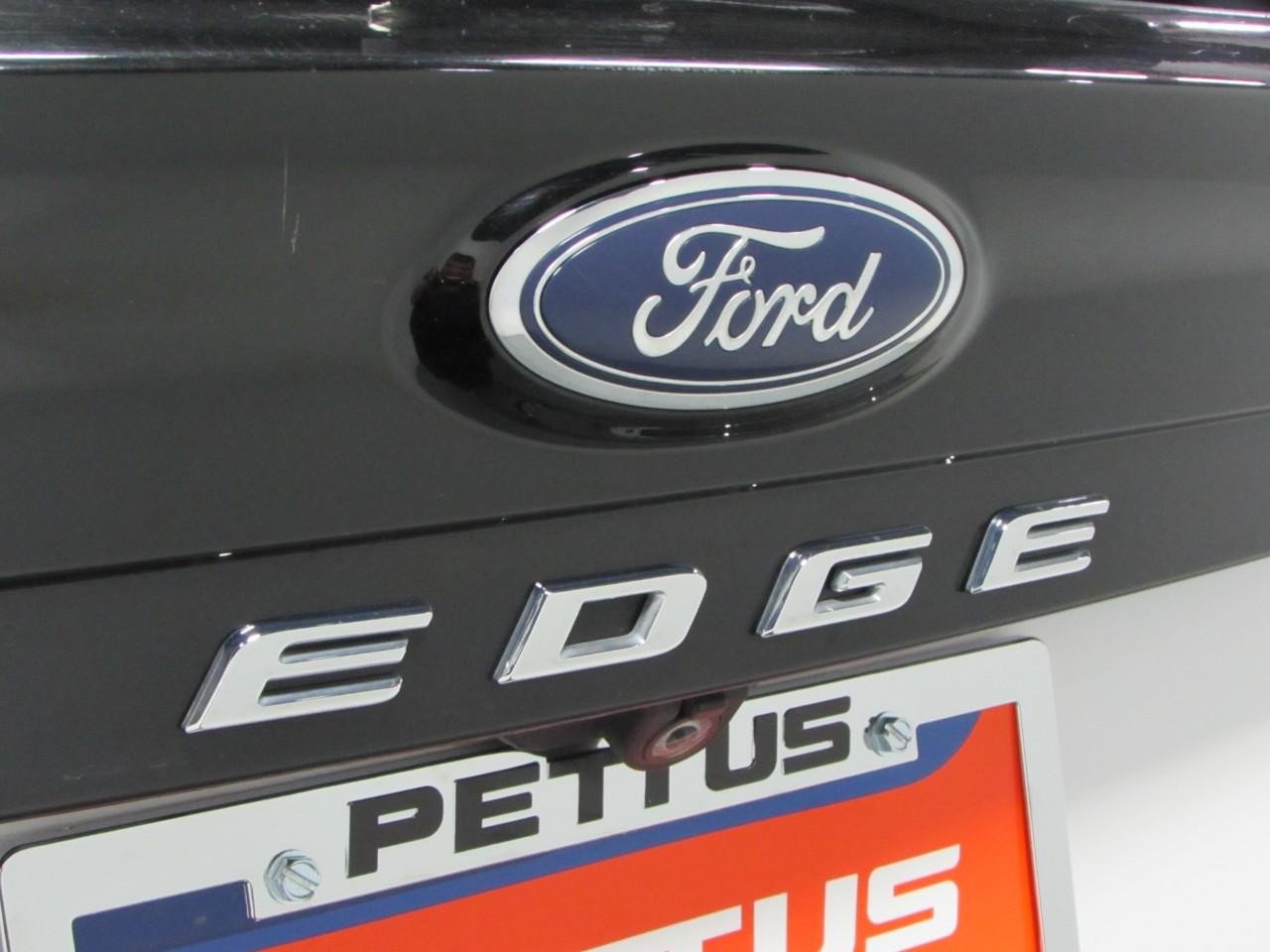 Used 2021 Ford Edge SEL AWD/4WD image 32