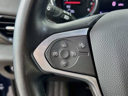 Used 2023 Chevrolet Traverse LT AWD/4WD image 13