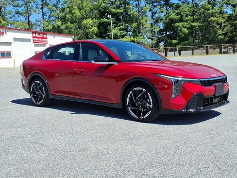 New 2025 Kia K4 GT-Line w/ GT-Line Premium Package image 2