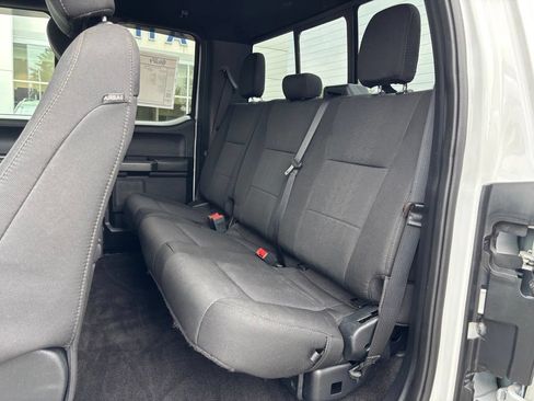 Used 2020 Ford F150 XLT w/ Equipment Group 302A Luxury AWD/4WD image 16