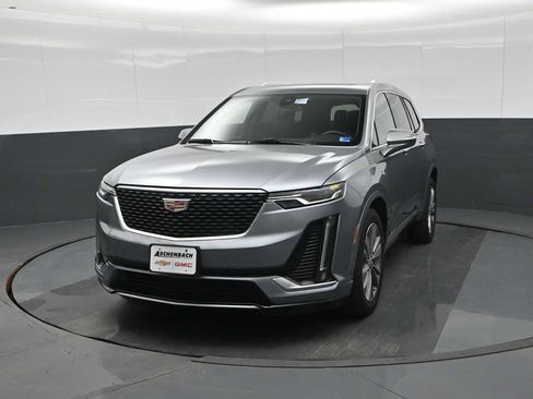 Used 2022 Cadillac XT6 Premium Luxury AWD/4WD image 5