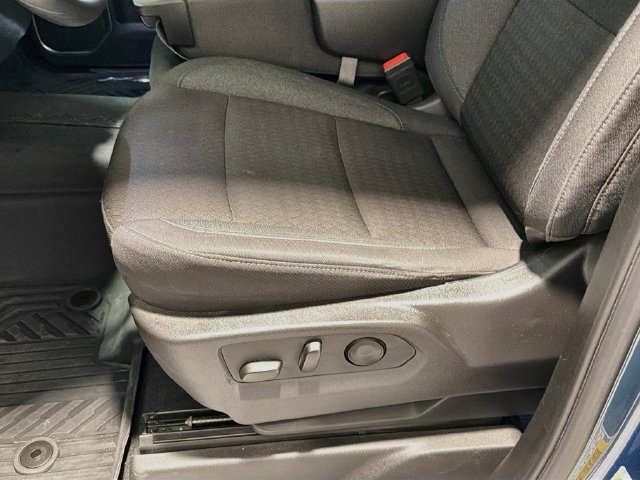 Used 2024 Chevrolet Silverado 1500 LT AWD/4WD image 17