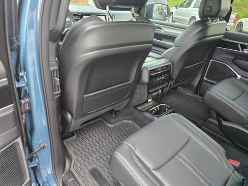 New 2026 Jeep Grand Wagoneer 4WD w/ Quick Order Packge 29V Upland image 25