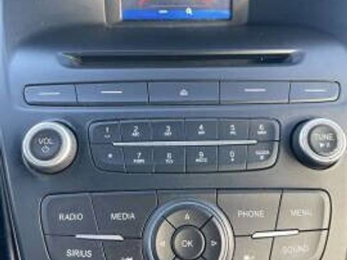 Used 2017 Ford Focus SE image 11