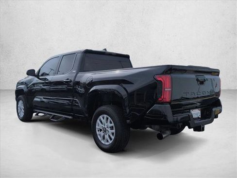 Used 2024 Toyota Tacoma SR5 image 8