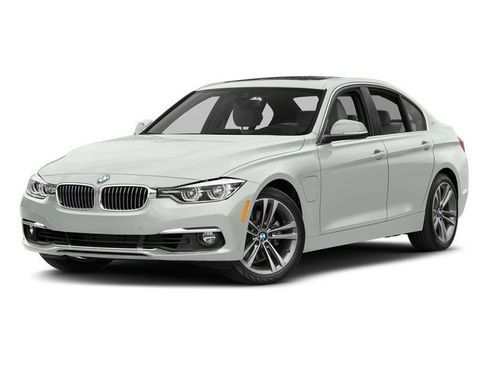 Used 2018 BMW 330e w/ Convenience Package image 20