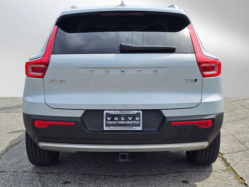 Used 2021 Volvo XC40 T5 Momentum w/ Protection Package Premier AWD/4WD image 4
