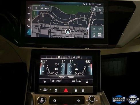 Used 2024 Audi Q8 e-tron Premium image 33