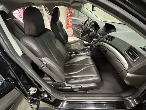 Used 2019 Acura ILX FWD image 39