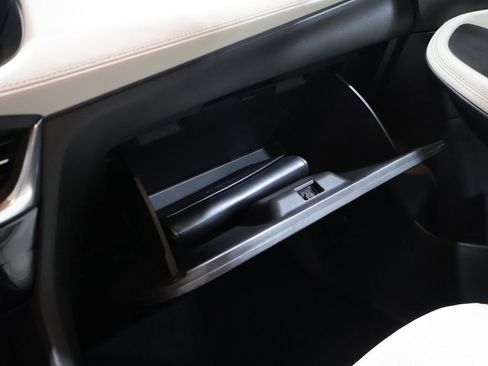 Used 2024 Buick Encore GX Avenir w/ Avenir Convenience Package image 31