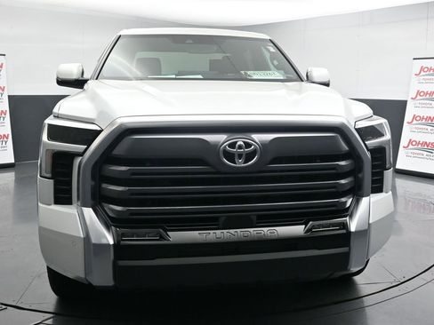 Used 2025 Toyota Tundra Limited w/ Power Package image 3