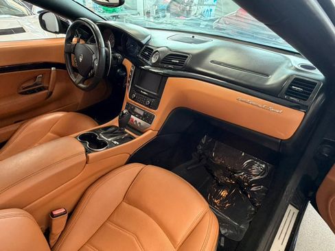 Used 2016 Maserati GranTurismo Sport RWD image 52