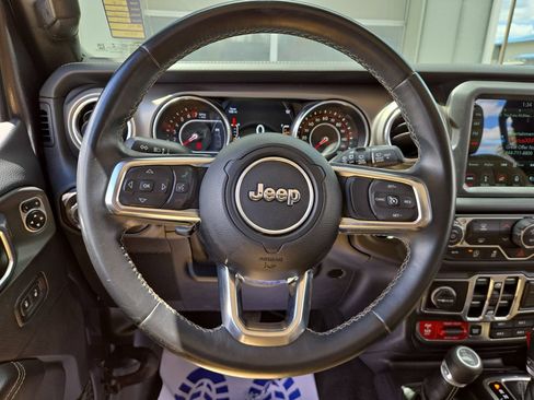 Used 2018 Jeep Wrangler Unlimited Rubicon AWD/4WD image 19
