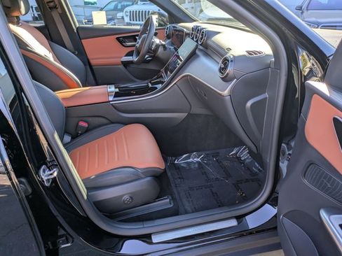 Certified 2025 Mercedes-Benz GLC 300 image 20