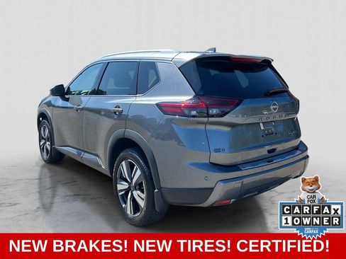 Certified 2024 Nissan Rogue SL w/ SL Premium Package AWD/4WD image 3