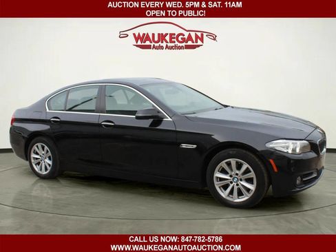Used 2015 BMW 528i xDrive Sedan AWD/4WD image 3