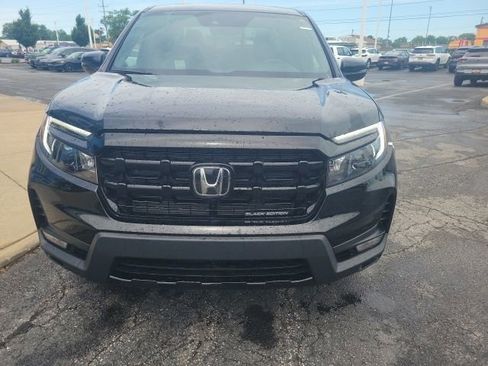 New 2026 Honda Ridgeline Black Edition image 2