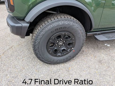 New 2025 Ford Bronco Badlands image 35