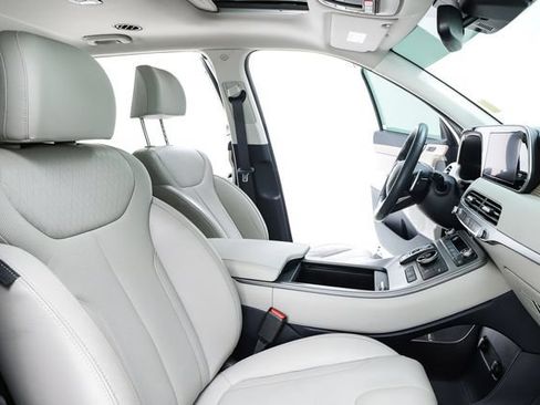 Used 2022 Hyundai Palisade SEL w/ 8P Bench Seat Package FWD image 40