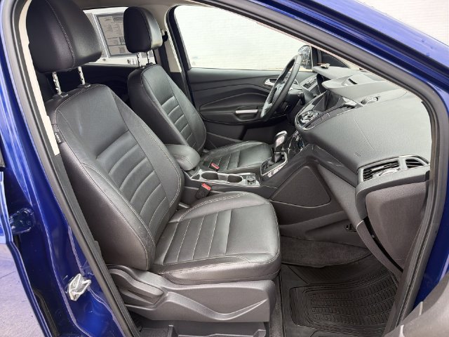 Used 2014 Ford Escape Titanium w/ Equipment Group 401A FWD image 26