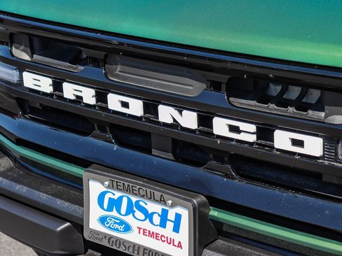 Certified 2025 Ford Bronco Outer Banks AWD/4WD image 11