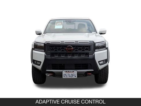 Certified 2025 Nissan Frontier PRO-4X AWD/4WD image 4