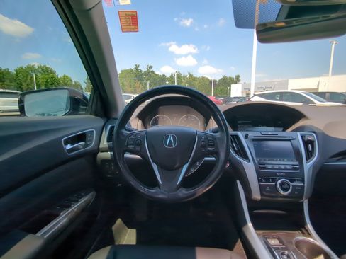Used 2018 Acura TLX V6 FWD image 13