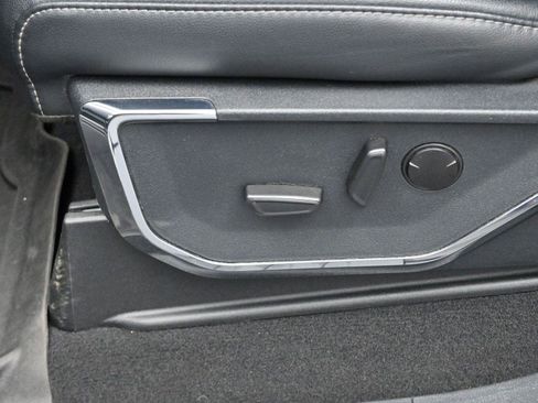 Used 2023 Ford F250 Lariat w/ Lariat Ultimate Package image 14