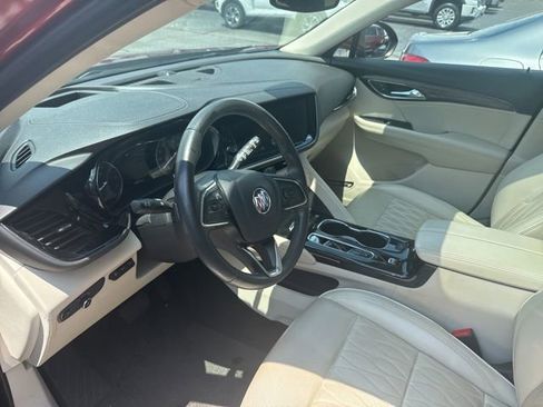 Used 2022 Buick Envision Avenir w/ Safety Package FWD image 40