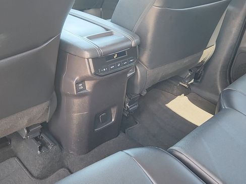 Certified 2025 Toyota Grand Highlander AWD image 17