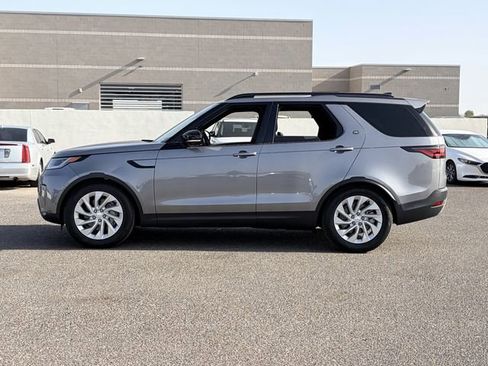 Used 2025 Land Rover Discovery S AWD/4WD image 31