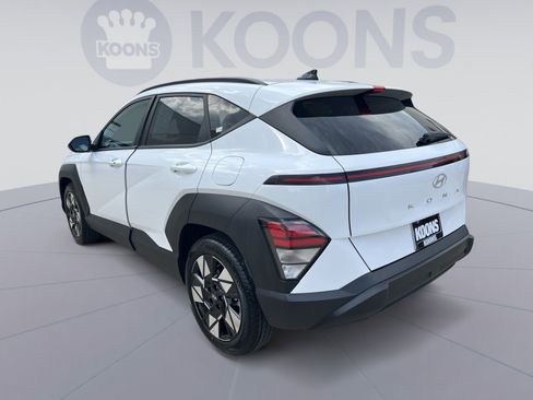 Used 2025 Hyundai Kona SEL FWD image 14