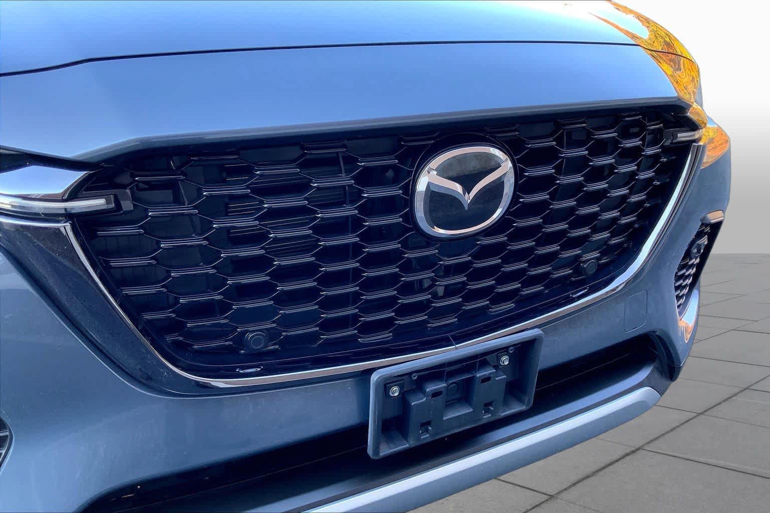 Used 2025 MAZDA CX-70 Plug-In Hybrid w/ Premium Pkg AWD/4WD image 31