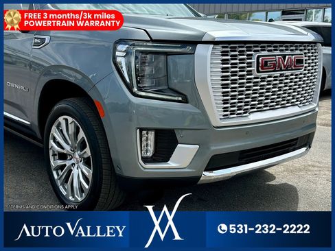 Used 2024 GMC Yukon XL Denali w/ Advanced Technology Package AWD/4WD image 10