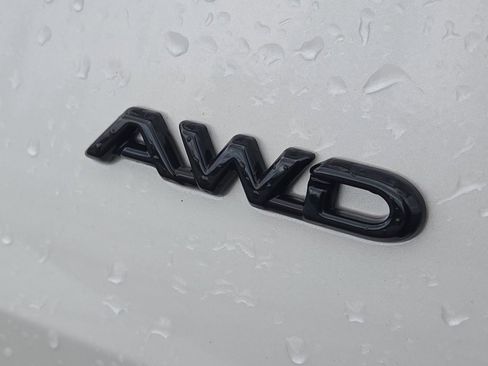 Used 2024 Toyota Grand Highlander Limited image 28