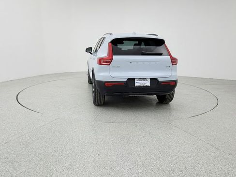 New 2026 Volvo XC40 B5 Plus w/ Protection Package Premier image 6