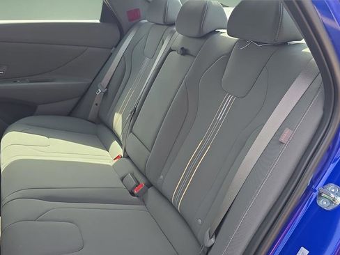 New 2026 Hyundai Elantra SEL Sport Premium FWD image 9