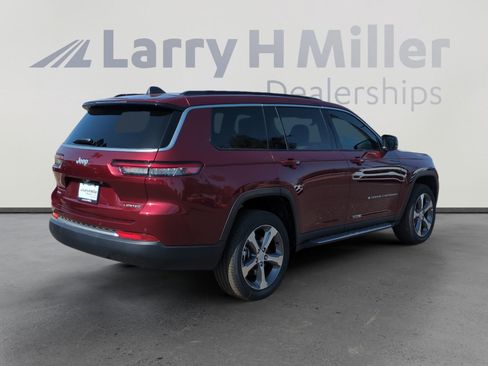 New 2026 Jeep Grand Cherokee L Limited AWD/4WD image 5