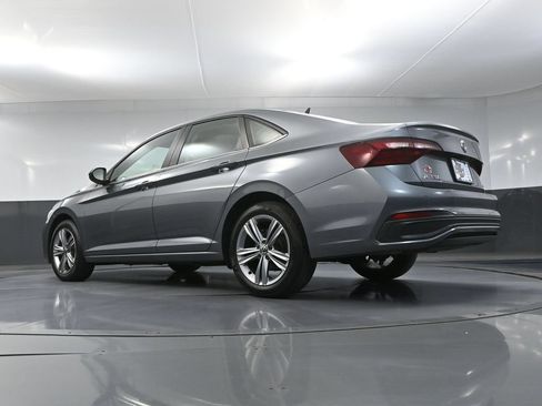 Used 2024 Volkswagen Jetta SE FWD image 42