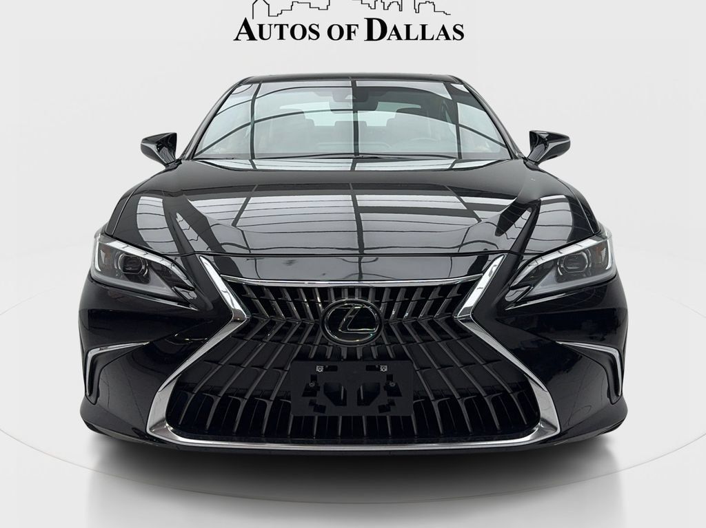 Used 2022 Lexus ES 250 w/ Accessory Package AWD/4WD image 4