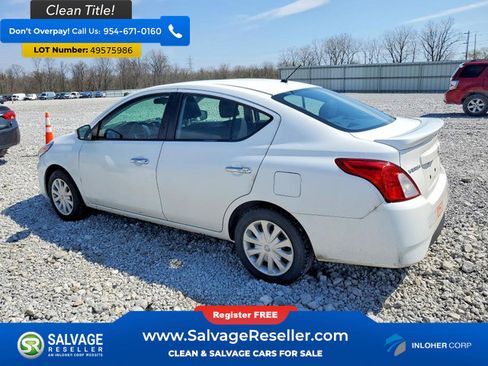 Used 2018 Nissan Versa SV FWD image 3