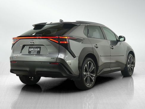 Used 2024 Toyota bZ4X Limited image 6