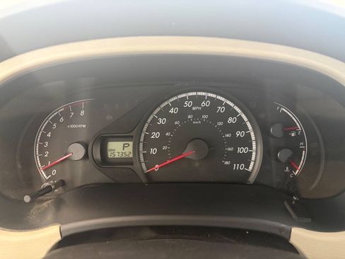 Used 2013 Toyota Sienna LE FWD image 13
