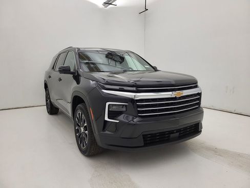 New 2026 Chevrolet Traverse LT w/ Sun and Wheel Package image 14