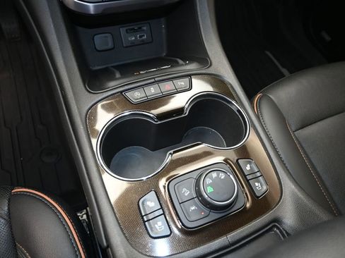 Used 2023 GMC Acadia AT4 w/ Preferred Package AWD/4WD image 27
