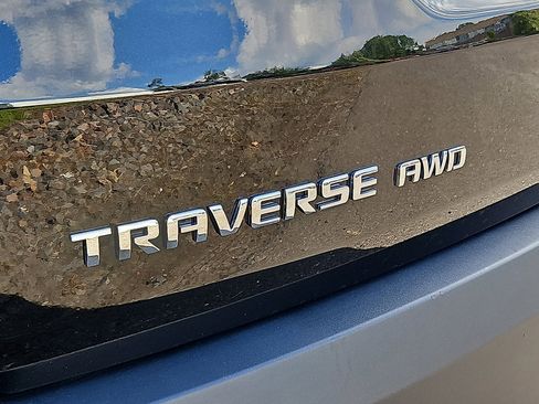 Certified 2023 Chevrolet Traverse LT image 30