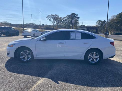 Used 2023 Chevrolet Malibu LS w/ Driver Confidence Package image 4
